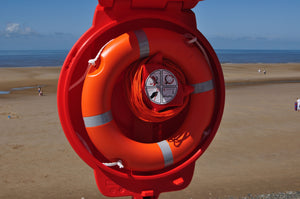 Guardian 600 Buoy with Rope,Red